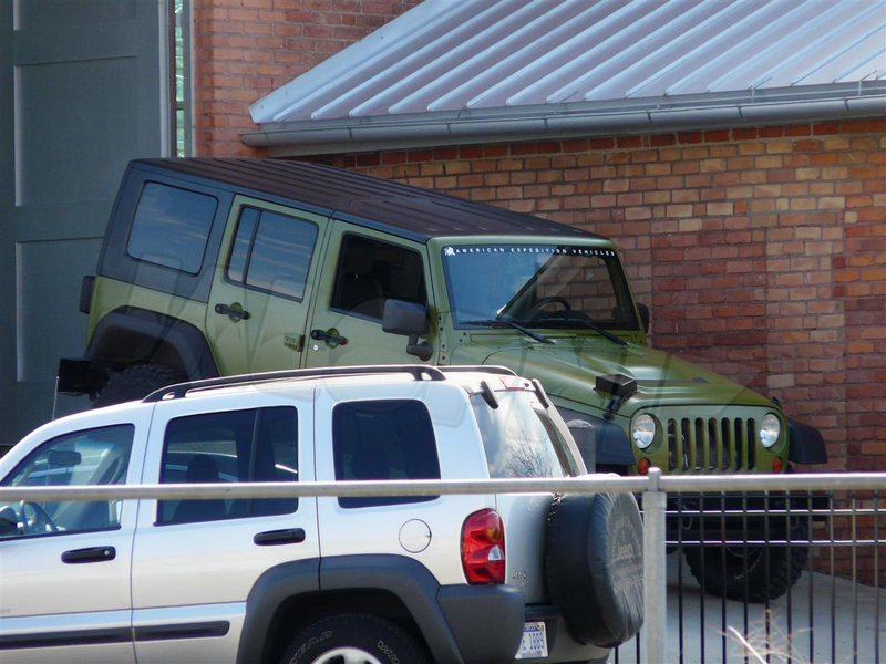 Illustration for article titled AEV J8 MILSPEC: A Jeep J8, Built For Civilians